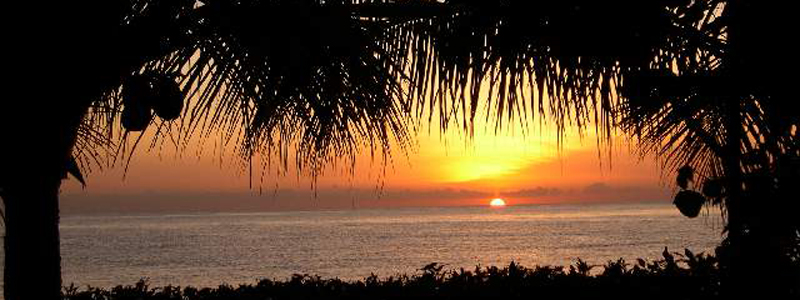 Sonnenuntergang in Gaia-Oasis "Pantai"